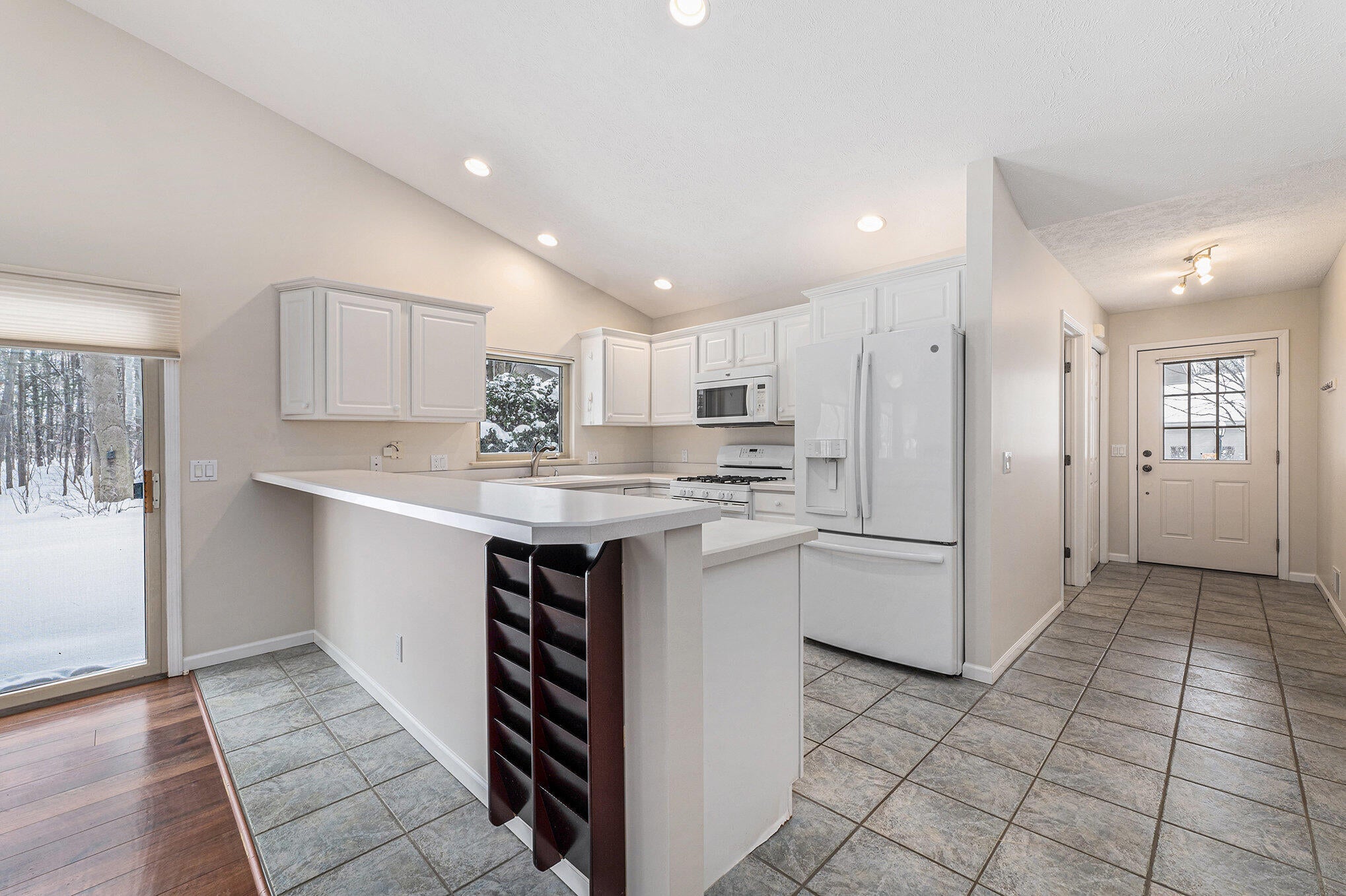 1286 Terra Road Traverse City, MI 49686 - Photo 4 of 17 009_p1070306_793