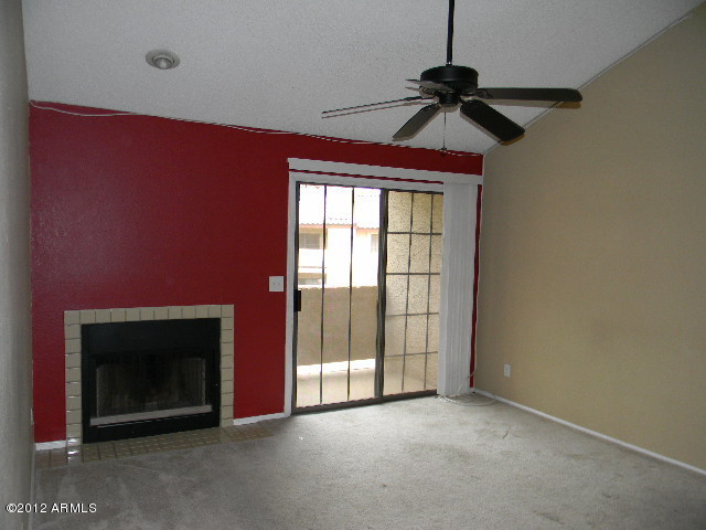 533 West Guadalupe Road, Unit 2119 Mesa, AZ 85210 - Photo 3 of 17 Living room View 2