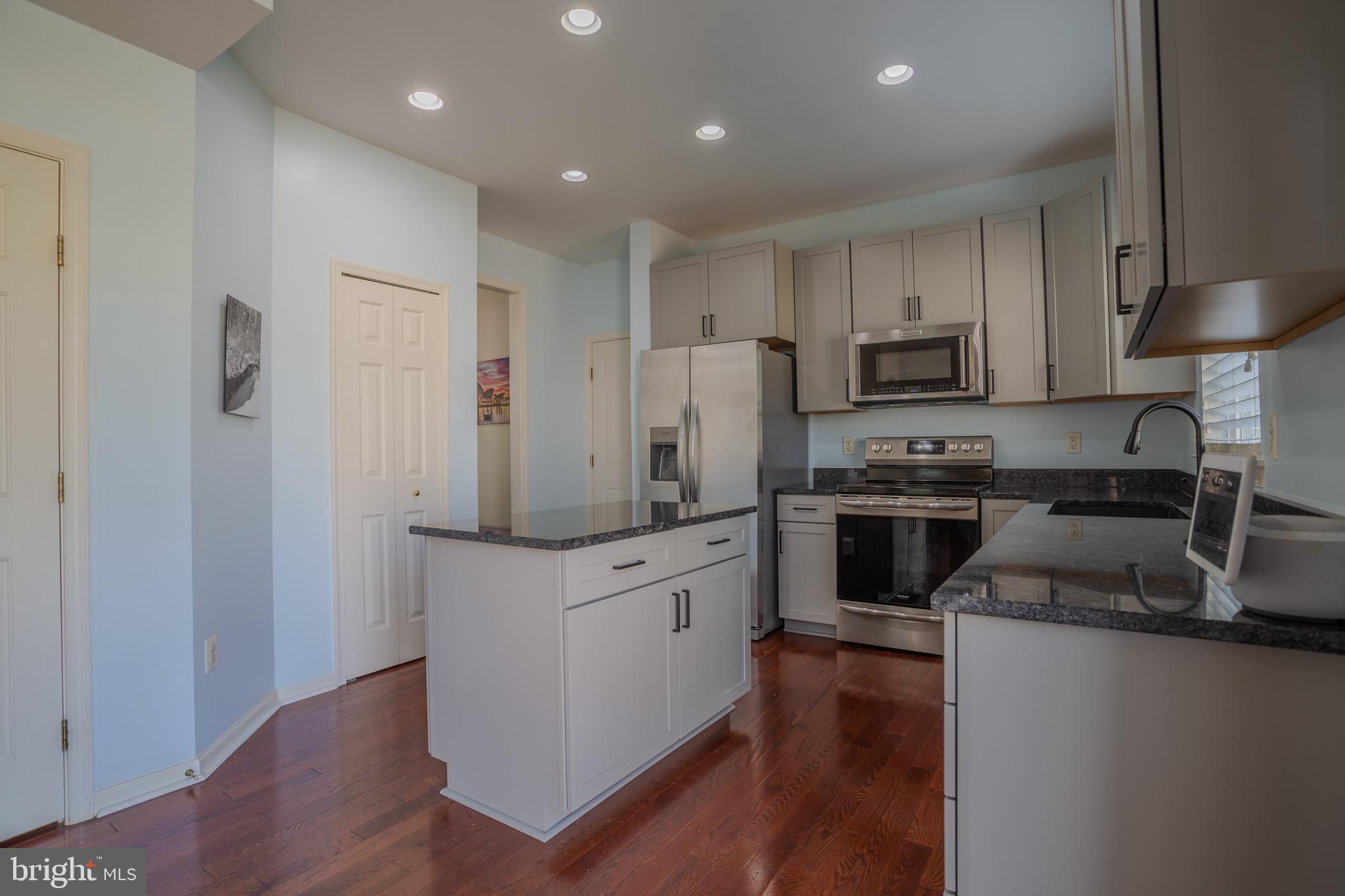 6 Rams Court Shepherdstown, WV 25443 - Photo 11 of 69 Updated White cabinets