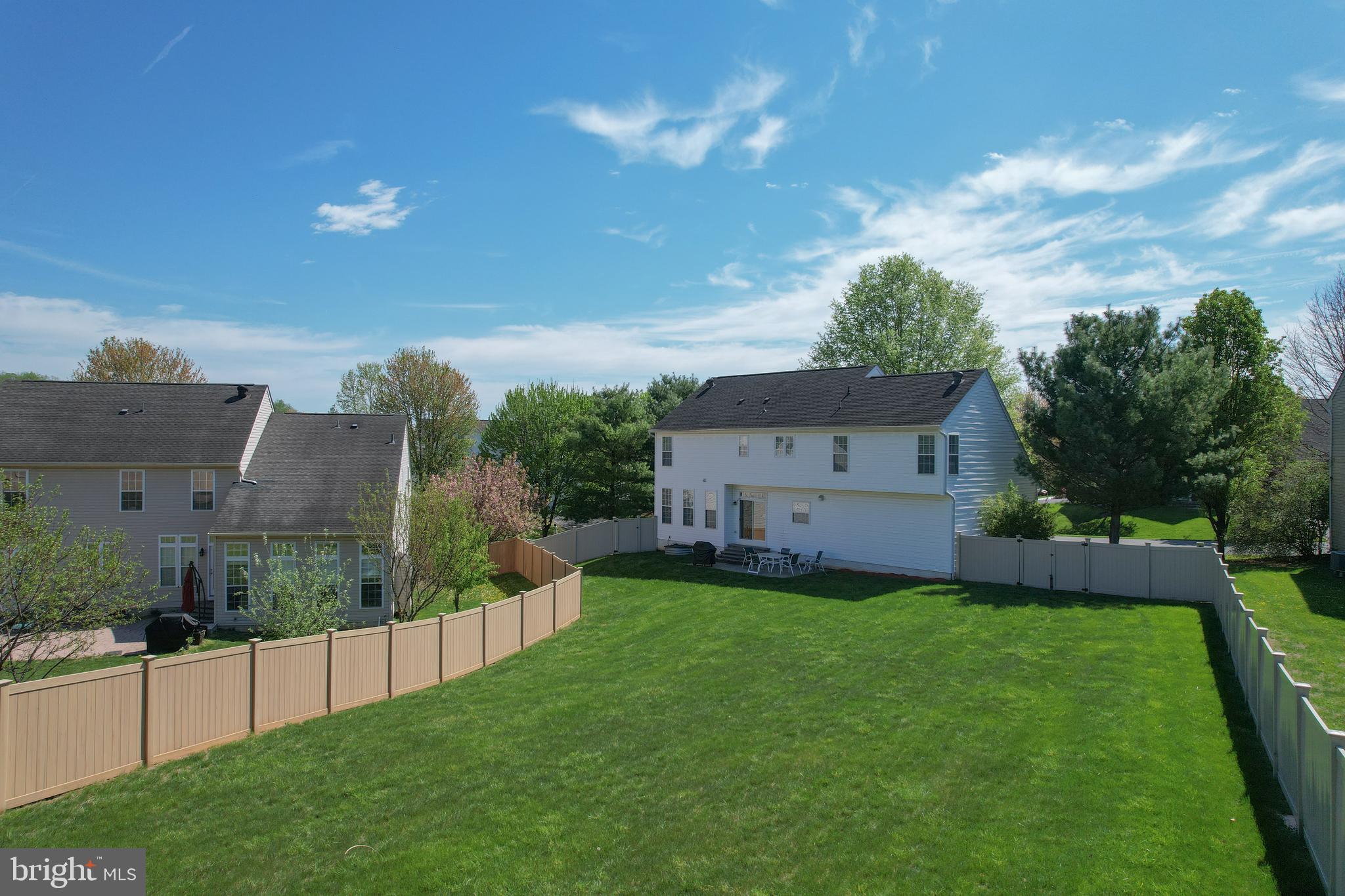 6 Rams Court Shepherdstown, WV 25443 - Photo 4 of 69 Let's talk about this fenced backyard!