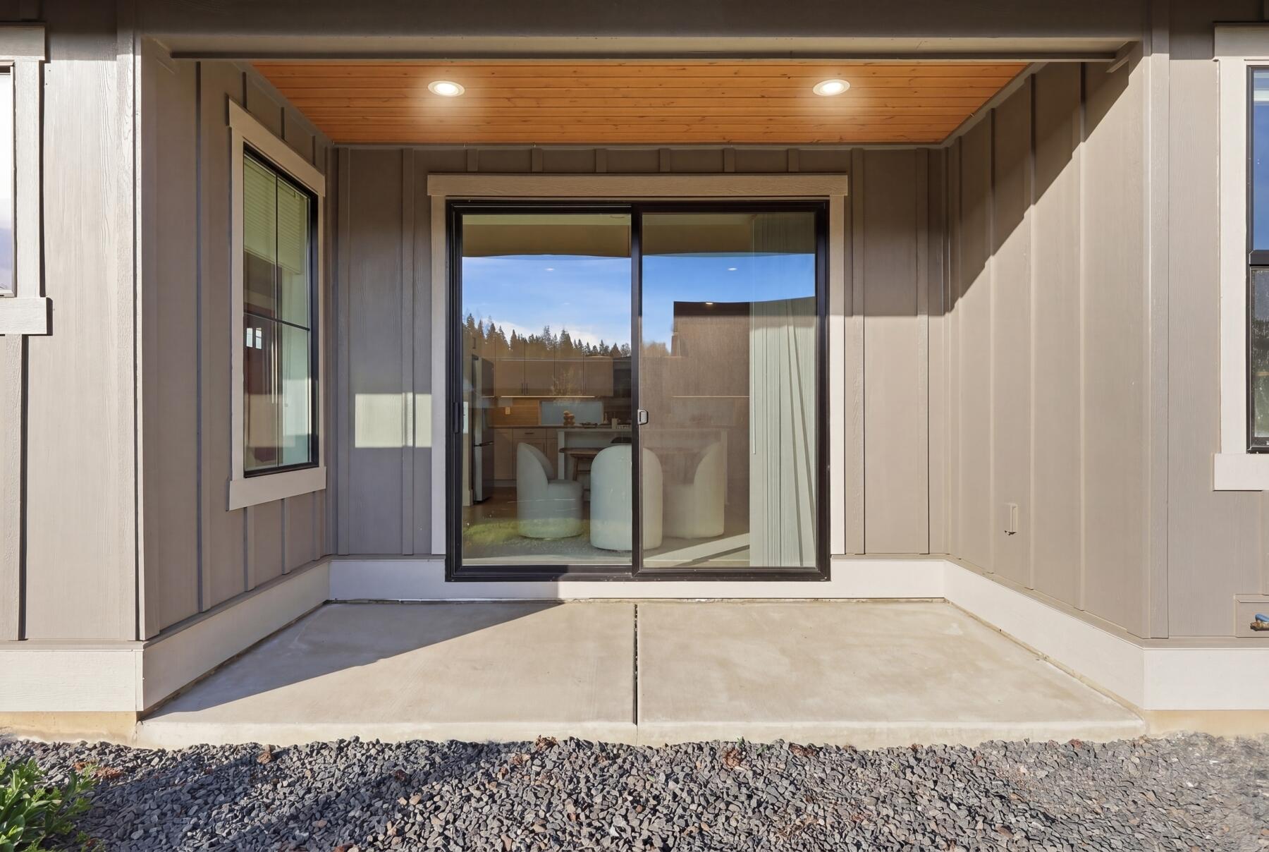 2288 Northwest Skyline Ranch Road Bend, OR 97703 - Photo 53 of 71 56_porch