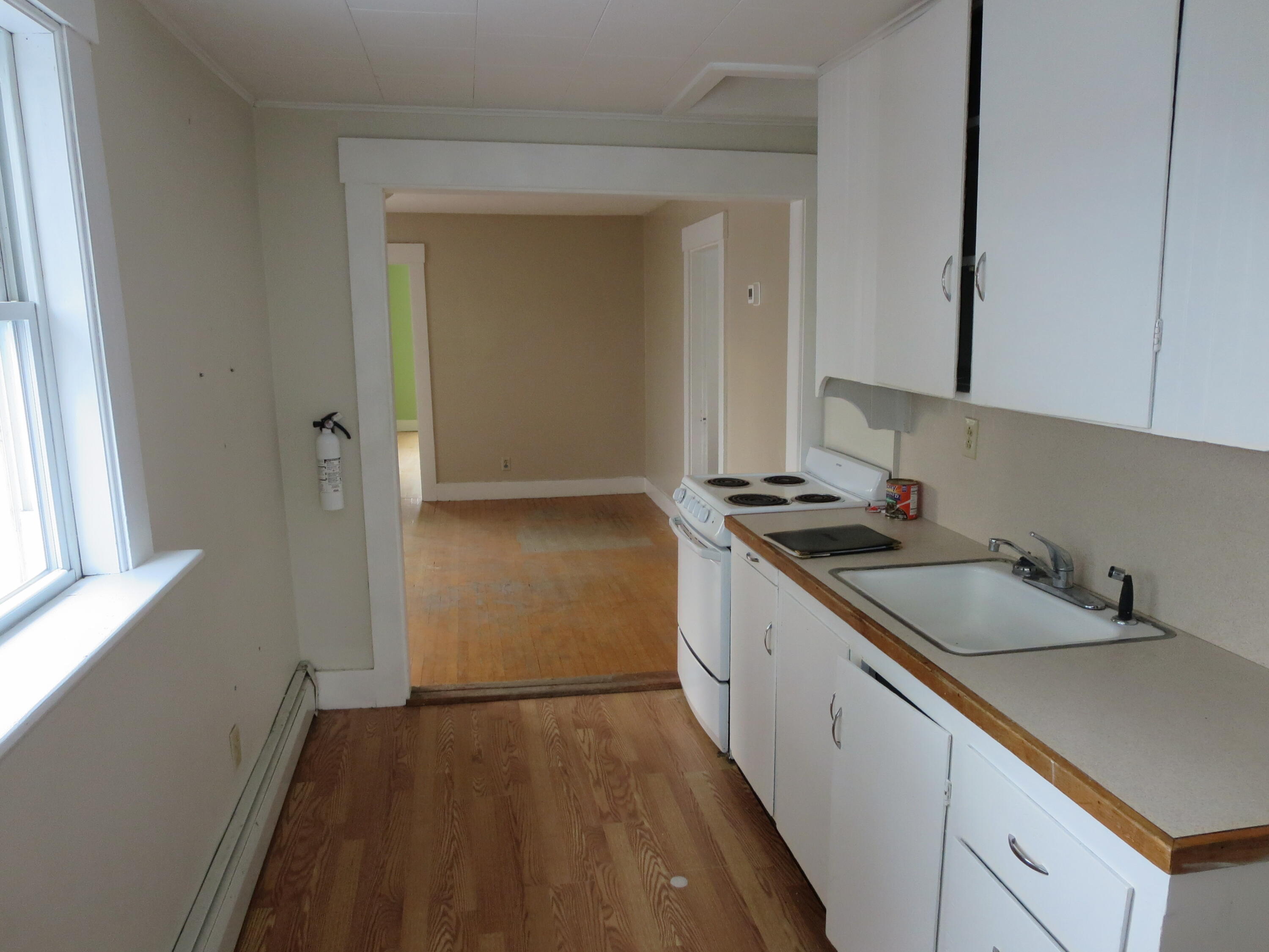 135 Main Street Sangerville, ME 04479 - Photo 6 of 23 IMG_1194