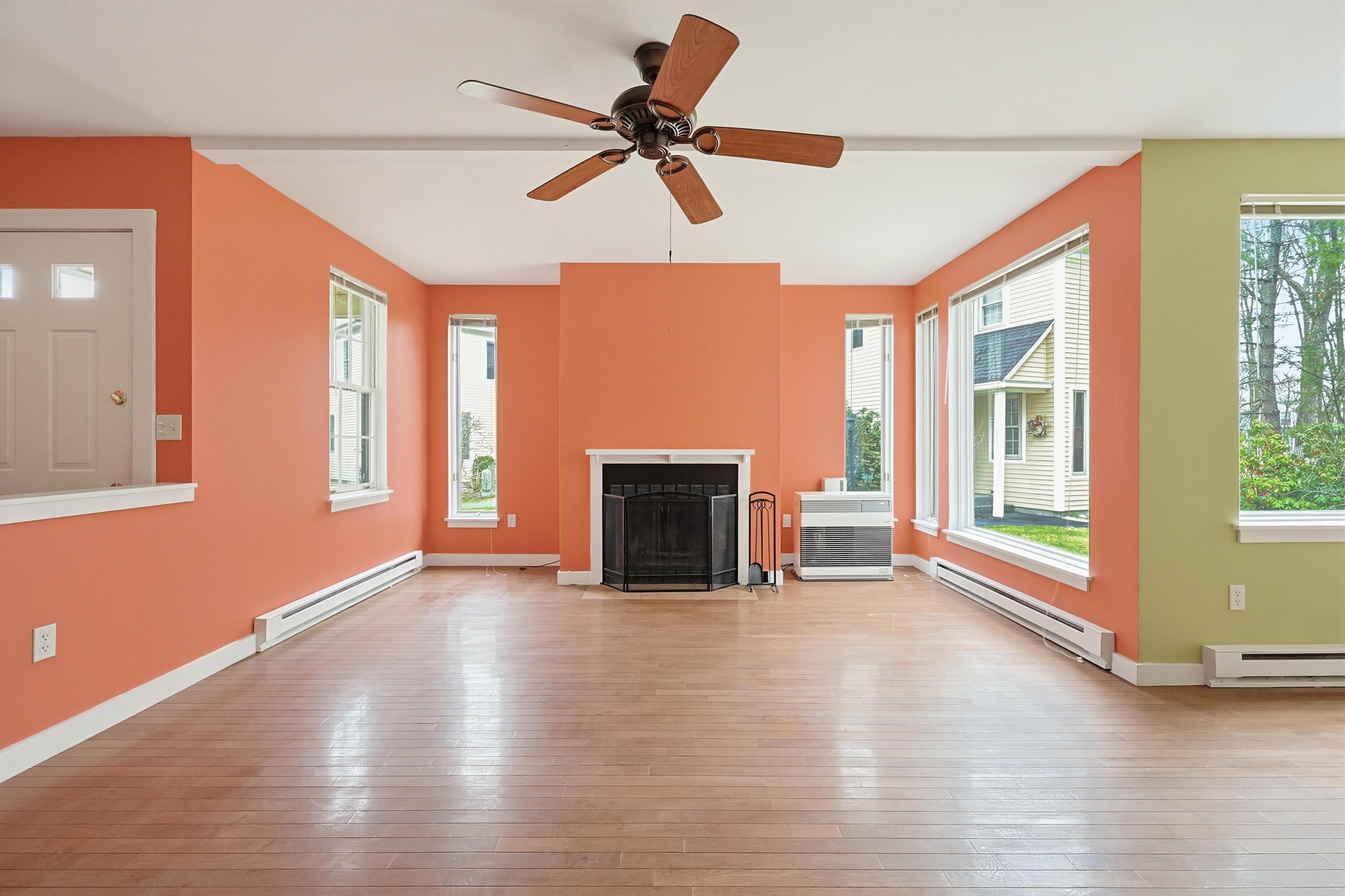 1024 Washington Avenue, Unit 9 Portland, ME 04103 - Photo 29 of 35 IMG_6572