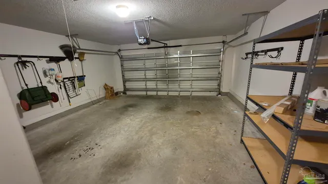 $1,895 | 2102 Fairchild Street, Pensacola, FL 32504