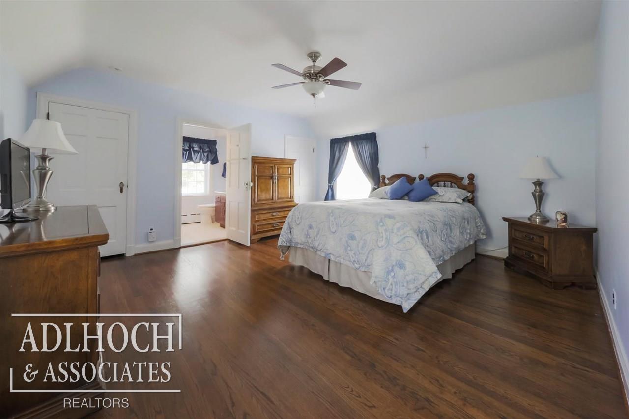 207 Ridge Road Grosse Pointe Farms, MI 48236 - Photo 20 of 28