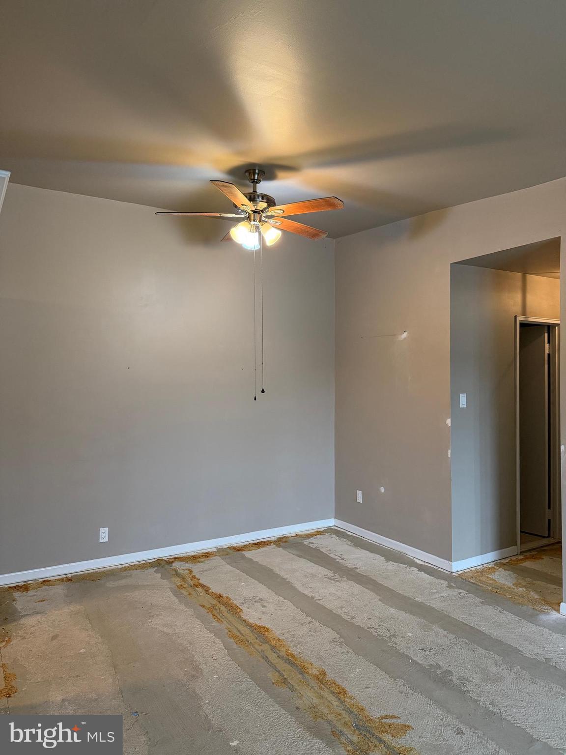 67203 Delaire Landing Road, Unit 203 Philadelphia, PA 19114 - Photo 4 of 29 en view of an empty room