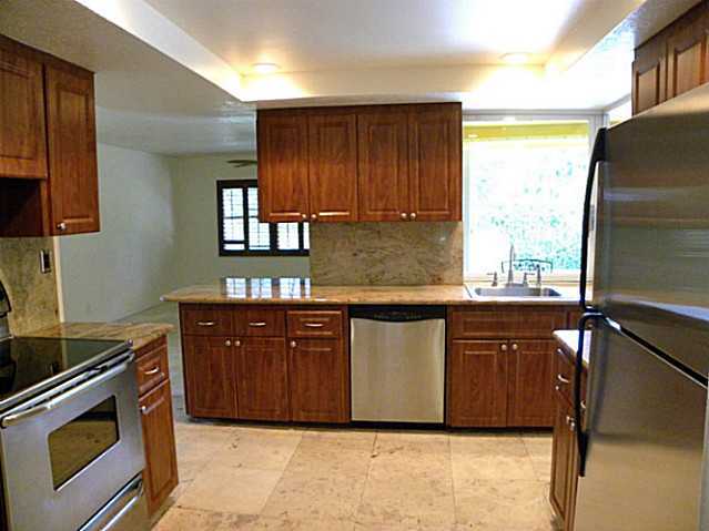 282 Northwest 11th Avenue Boca Raton, FL 33486 - Photo 5 of 25 Additional Photo