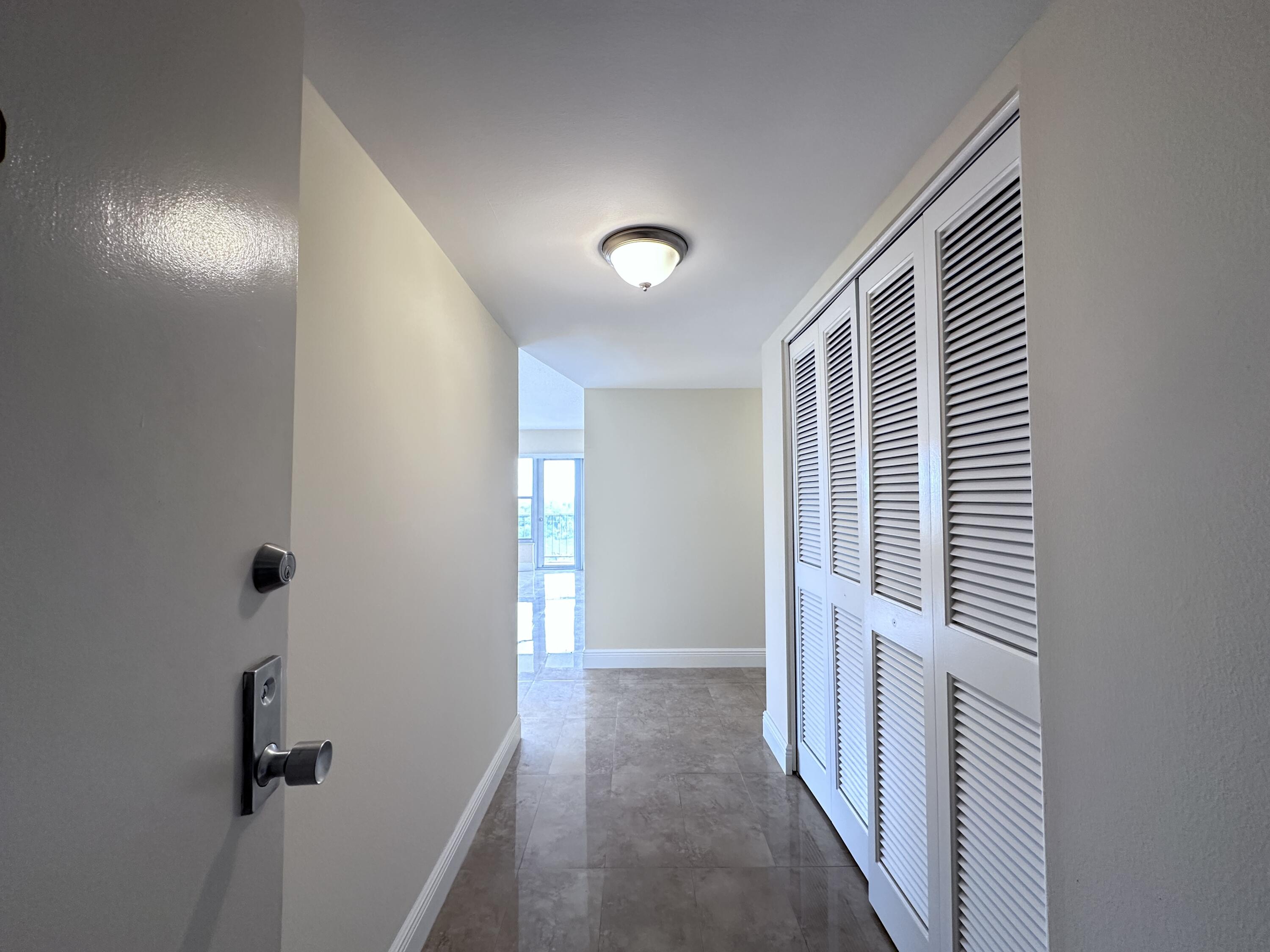 10777 West Sample Road, Unit 714 Coral Springs, FL 33065 - Photo 2 of 19 Entrace