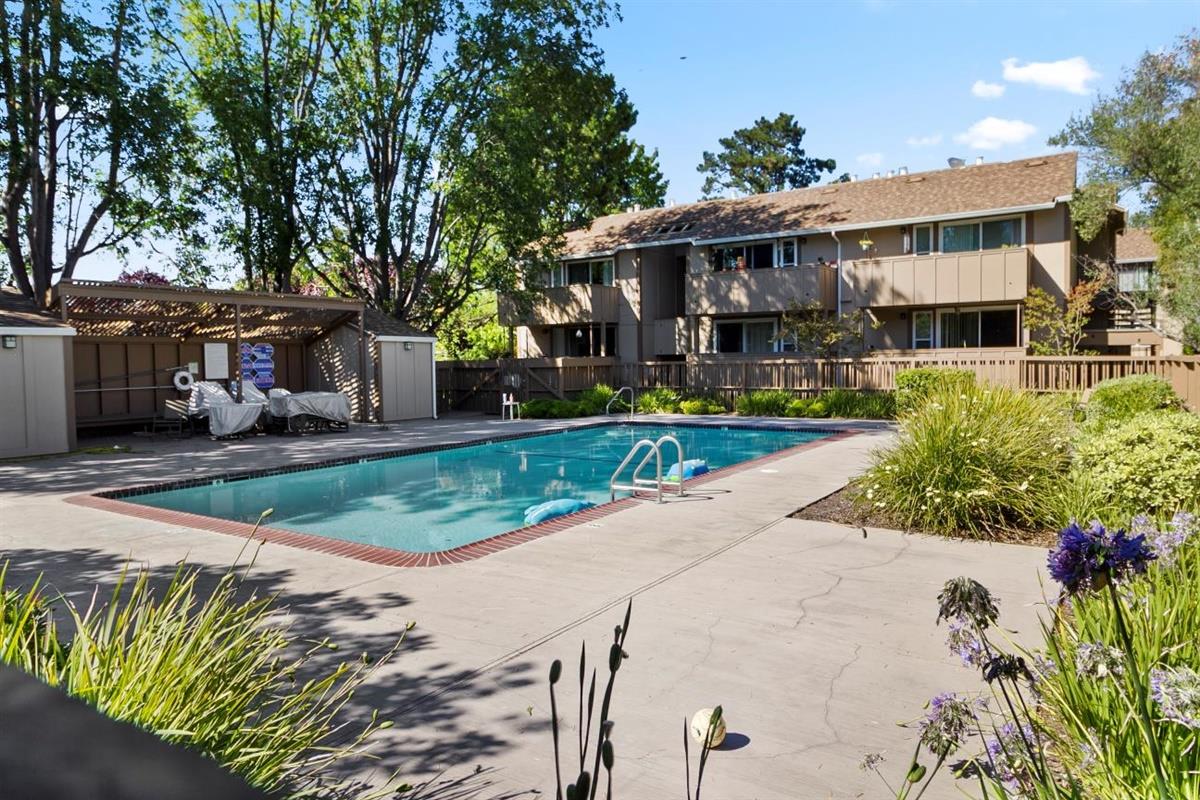 2460 West Bayshore Road, Unit 3 Palo Alto, CA 94303 - Photo 42 of 43