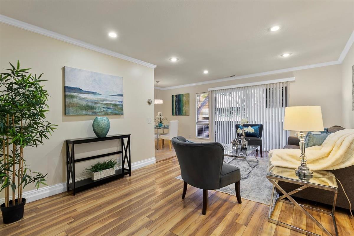 2460 West Bayshore Road, Unit 3 Palo Alto, CA 94303 - Photo 5 of 43
