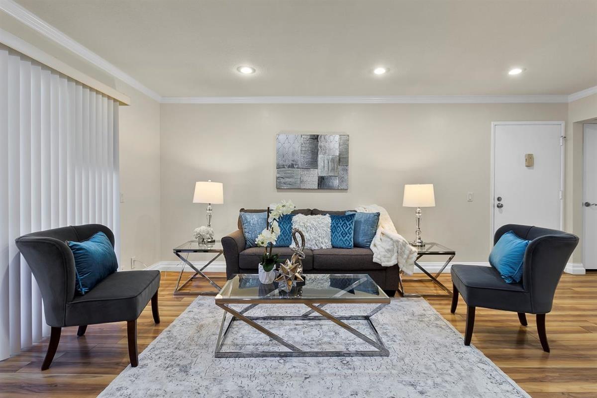 2460 West Bayshore Road, Unit 3 Palo Alto, CA 94303 - Photo 9 of 43