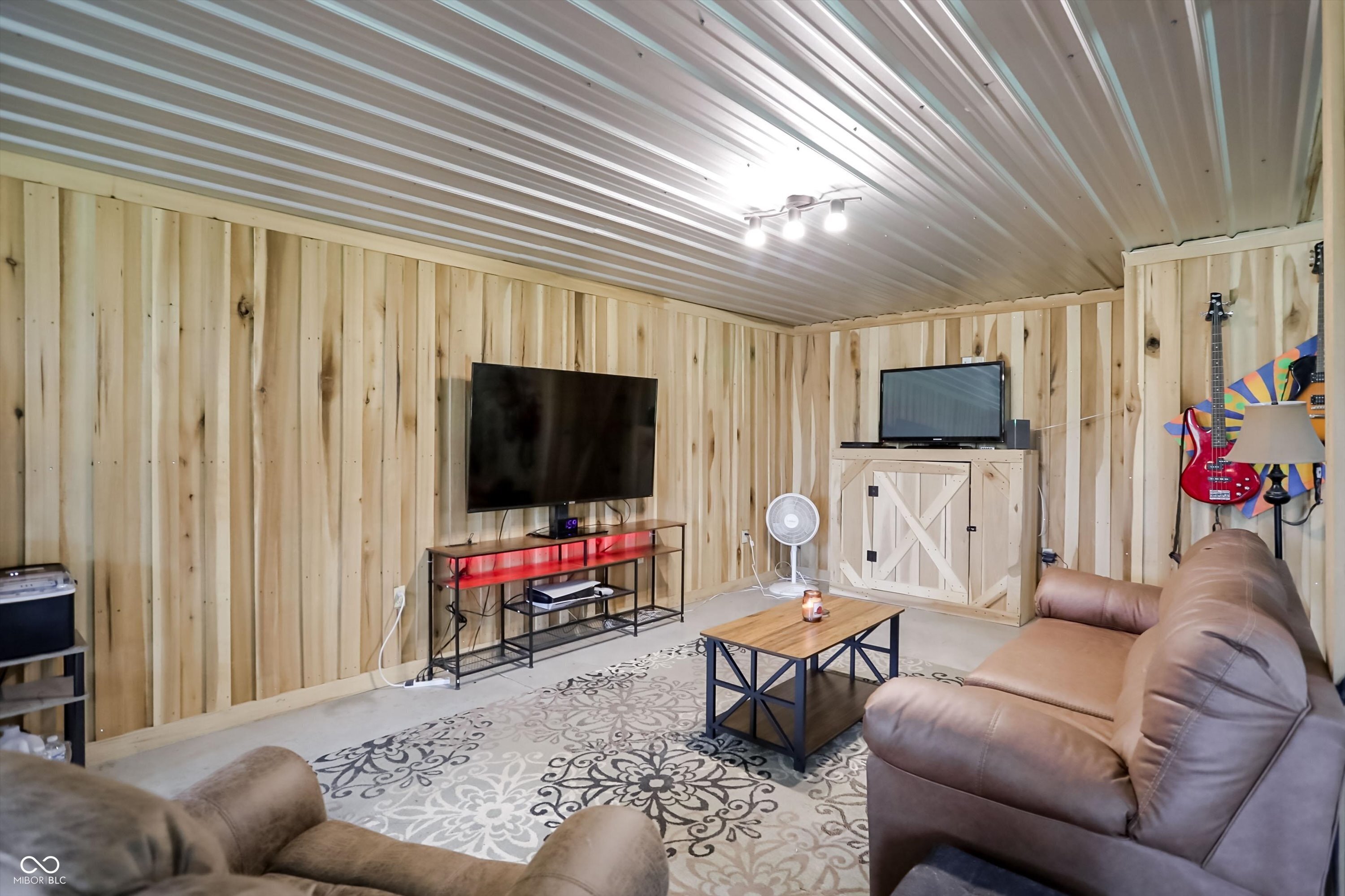 9278 East Cooper Road Morgantown, IN 46160 - Photo 7 of 45