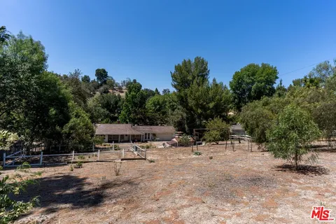 $3,749,000 | 23909 Long Valley Road, Hidden Hills, CA 91302