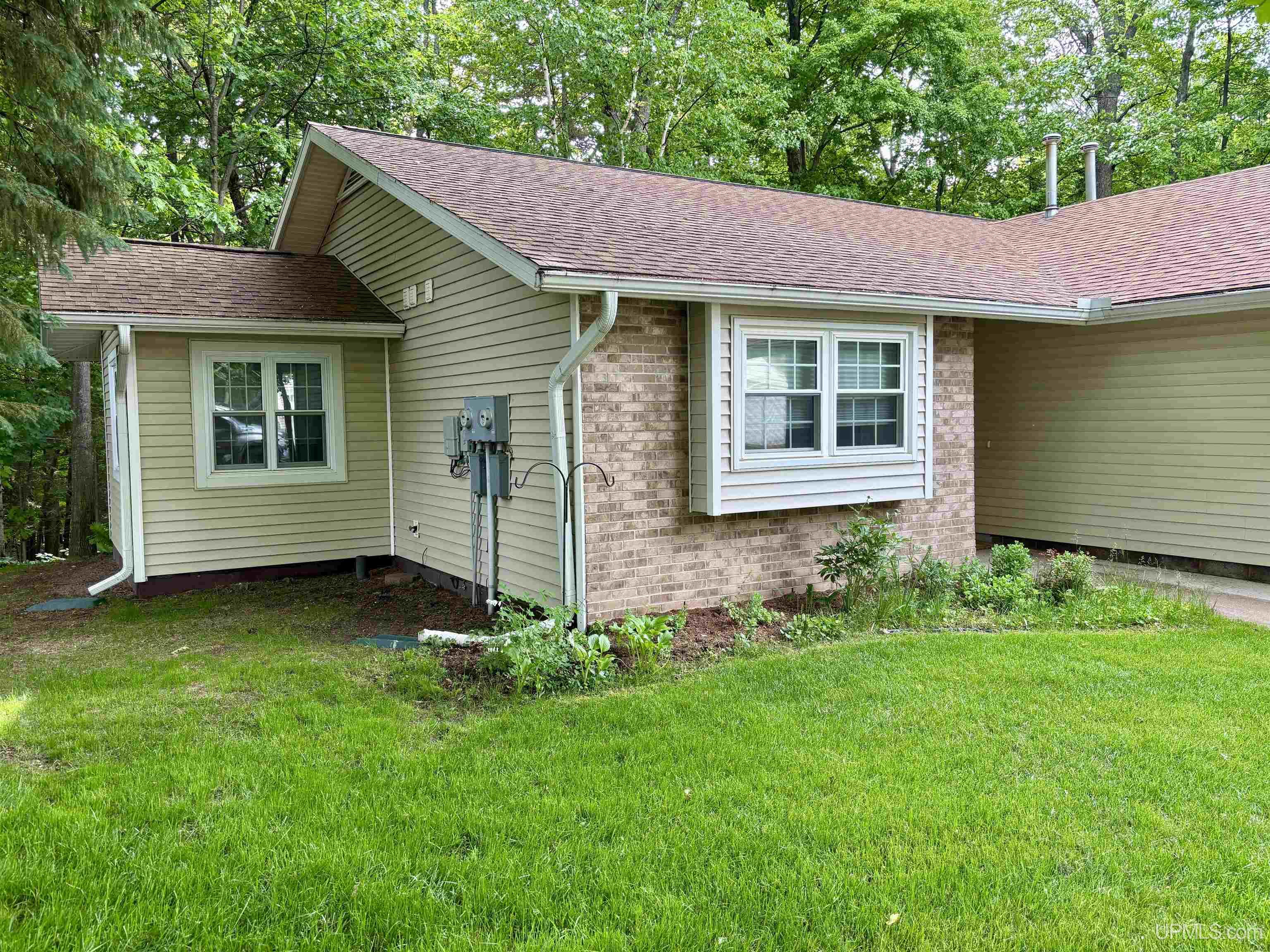 108 Forest Ridge Drive Marquette, MI 49855 - Photo 28 of 40