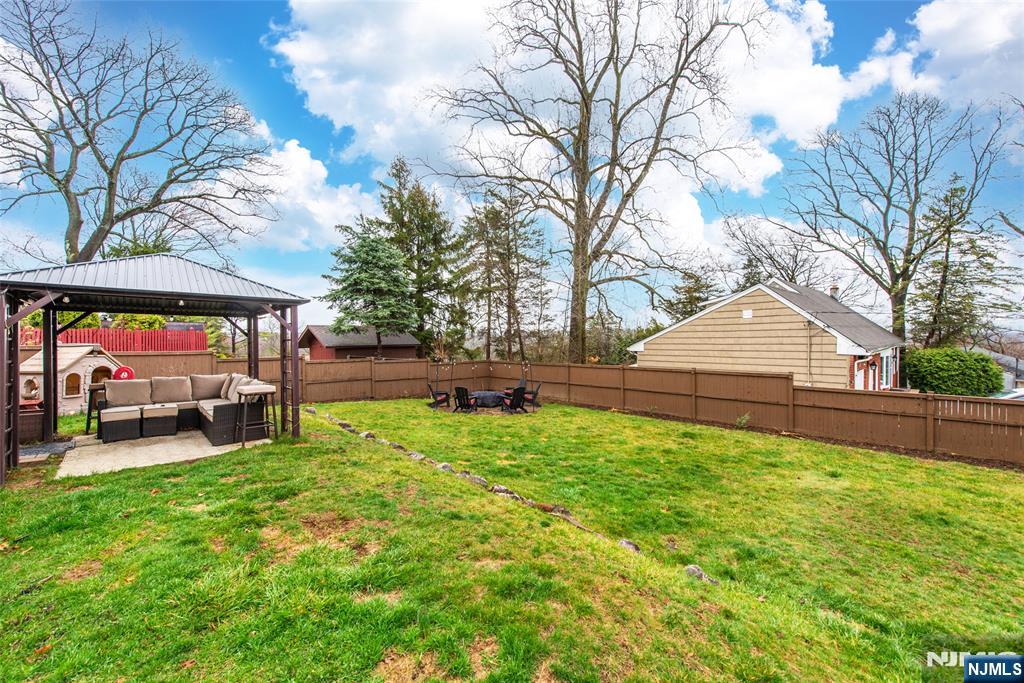 278 French Hill Road Wayne, NJ 07470 - Photo 29 of 33