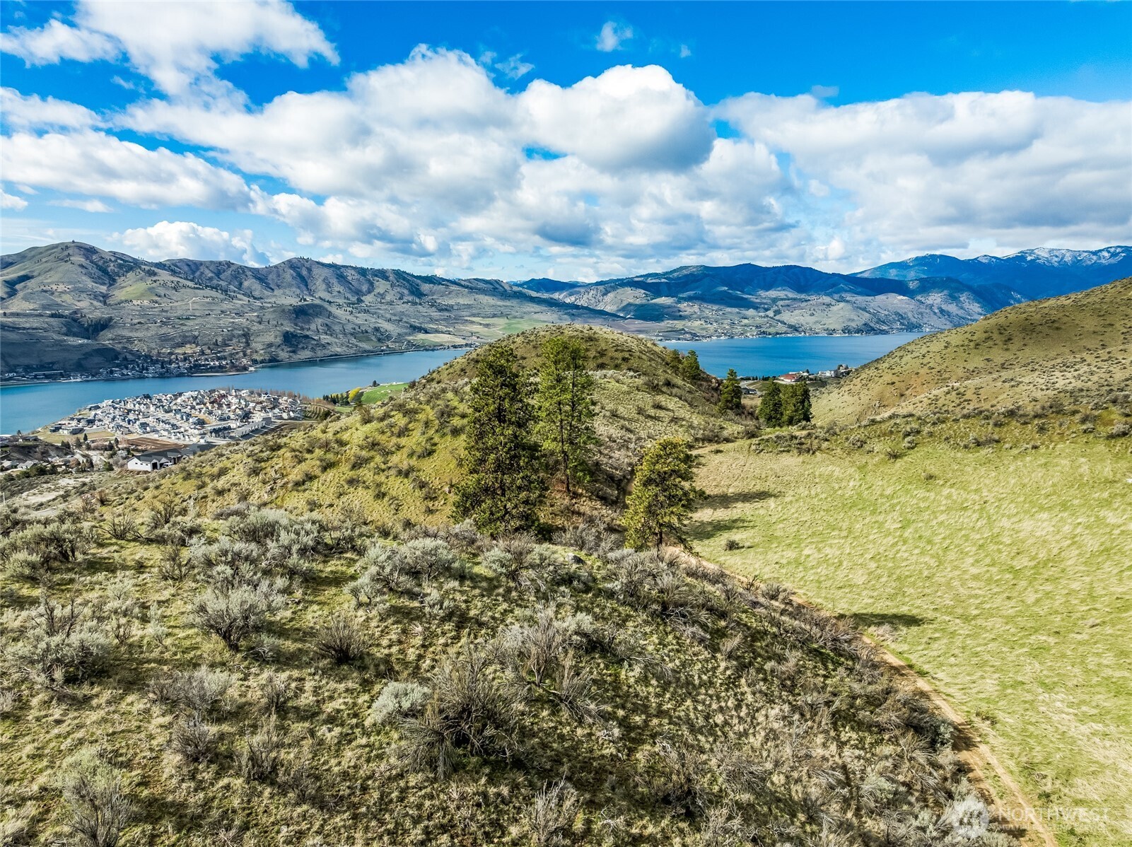 0 Skyfall Lane, Unit D Chelan, WA 98816 - Photo 26 of 31 a view of a lake