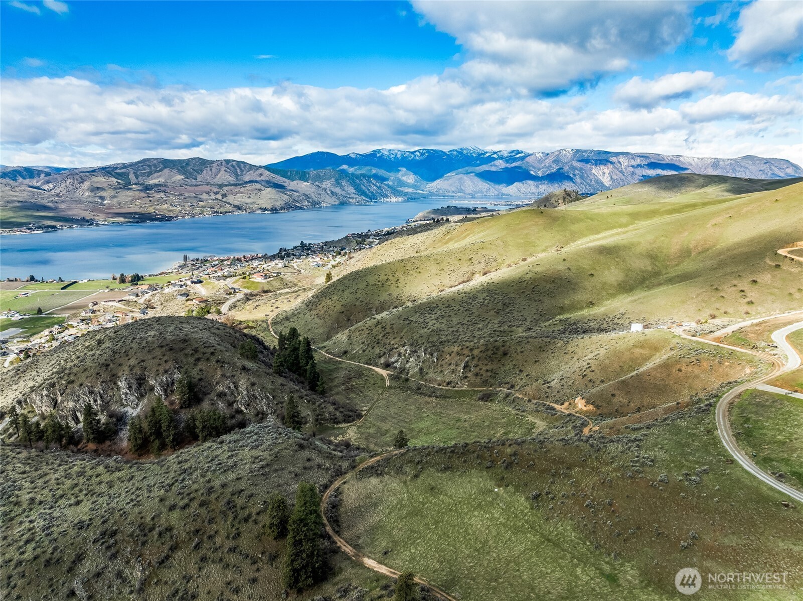 0 Skyfall Lane, Unit D Chelan, WA 98816 - Photo 8 of 31 a view of an ocean and a mountain