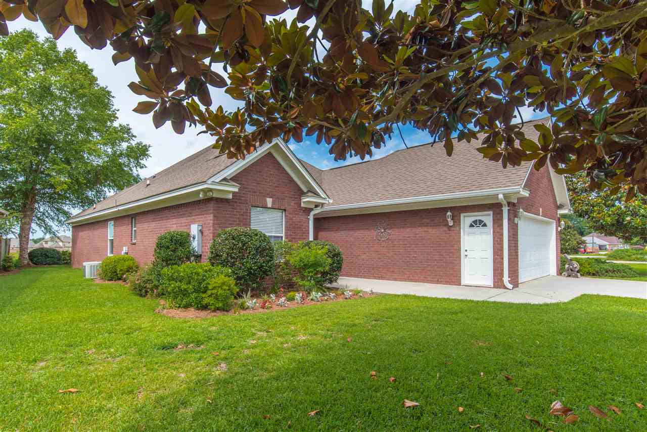174 Club Drive Fairhope, AL 36532 - Photo 2 of 28