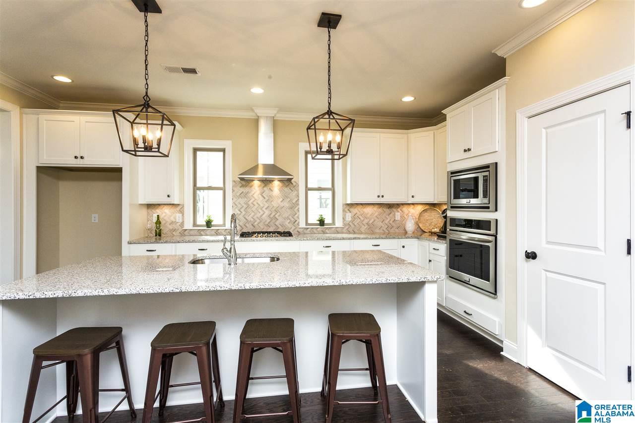 2685 Altadena Ridge Circle Birmingham, AL 35243 - Photo 6 of 40