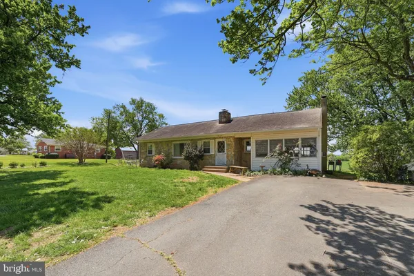 $395,000 | 11844 Cemetery Road, Remington, VA 22734