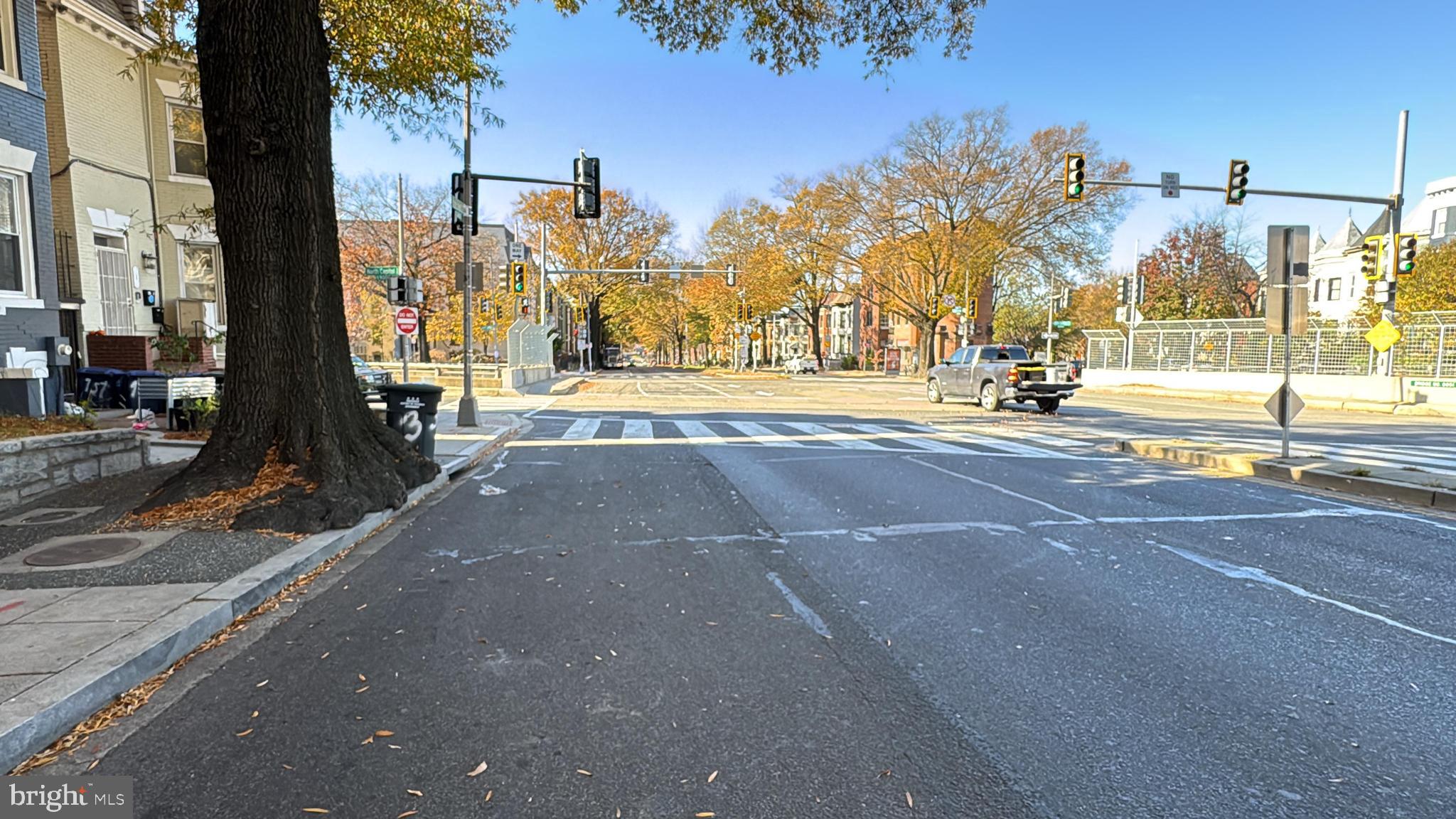 11 Rhode Island Avenue Northeast Washington, DC 20002 - Photo 4 of 7 a view of a city with tall building