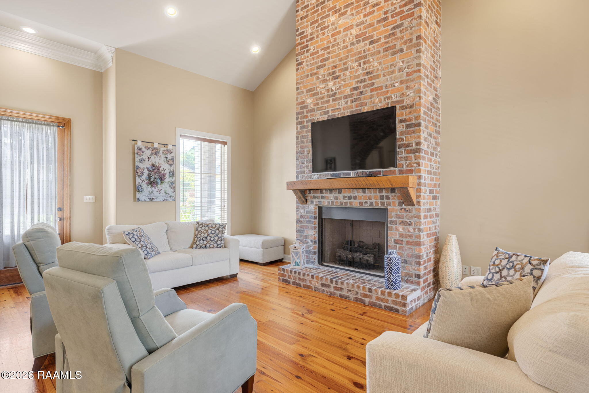 125 Croft Row Lafayette, LA 70503 - Photo 5 of 30 Fireplace