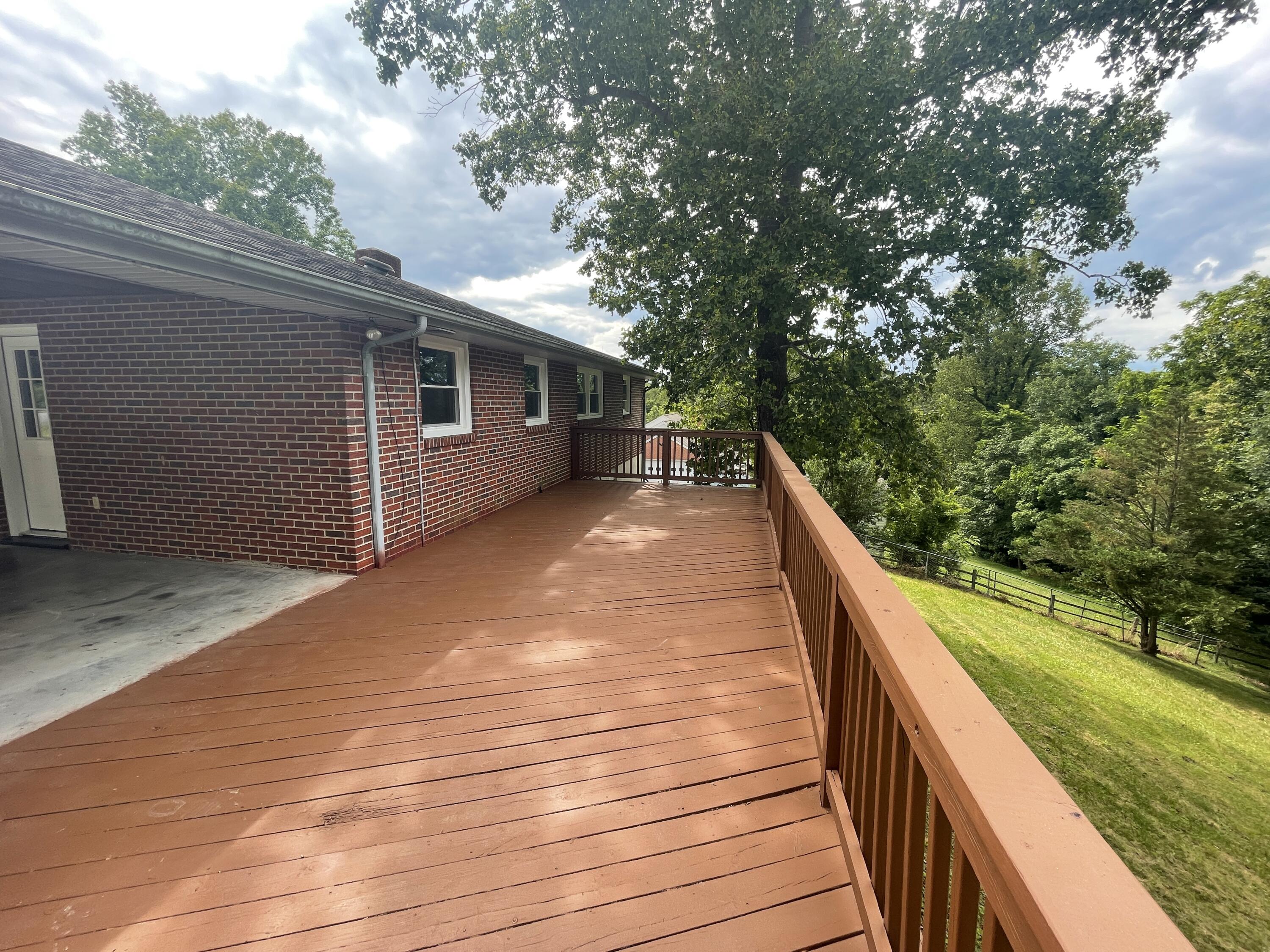 234 Sunrise Road Rocky Mount, VA 24151 - Photo 13 of 16 IMG_1684