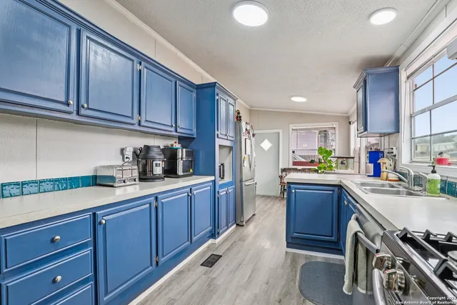 $234,950 | 1123 Debbie Drive, Marion, TX 78124