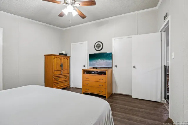 $234,950 | 1123 Debbie Drive, Marion, TX 78124