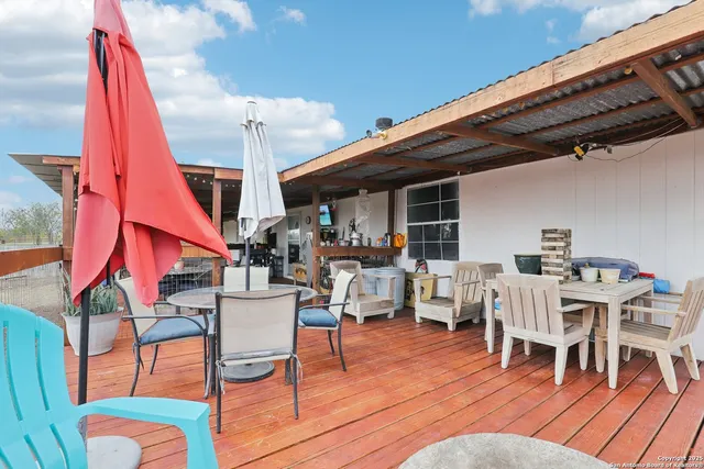 $234,950 | 1123 Debbie Drive, Marion, TX 78124