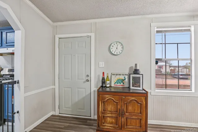 $234,950 | 1123 Debbie Drive, Marion, TX 78124