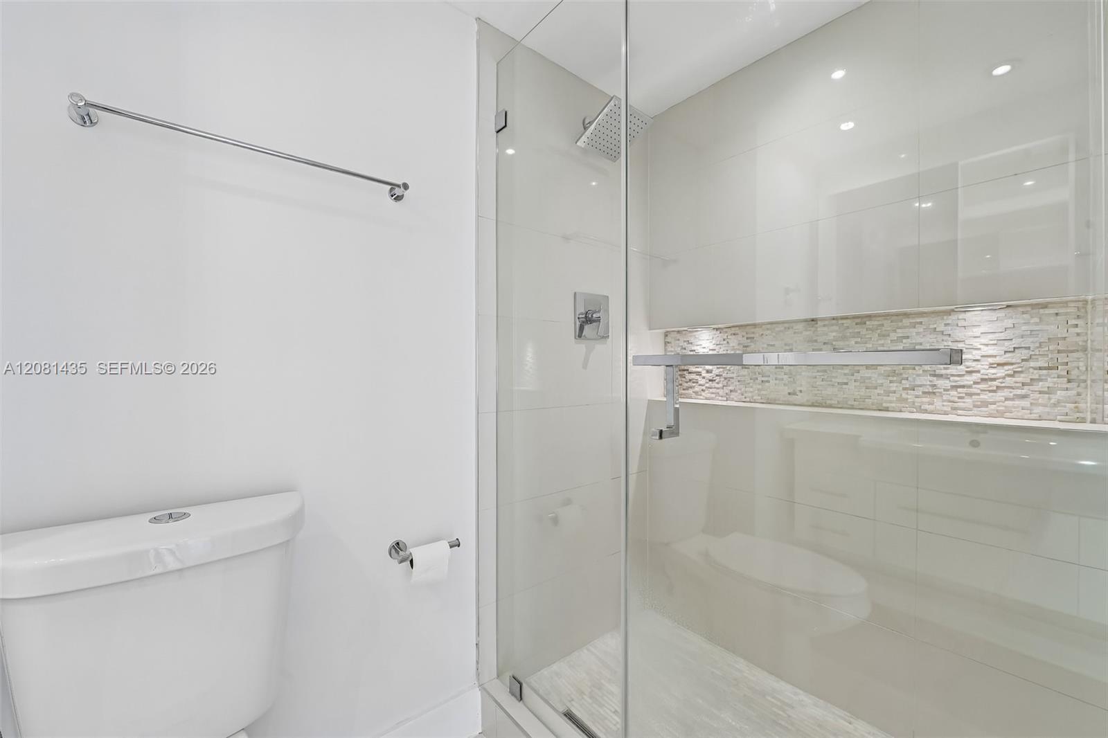 200 Southeast 15th Road, Unit 9I Miami, FL 33129 - Photo 30 of 57 Gallery Image 30