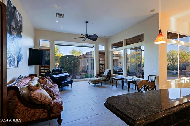 $9,000 | 34327 North 61st Place, Scottsdale, AZ 85266