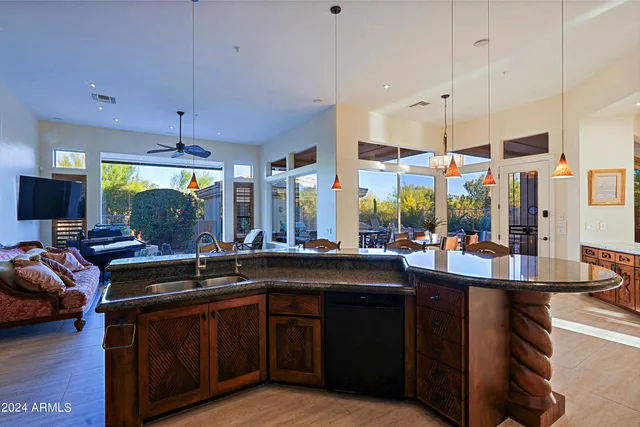 $9,000 | 34327 North 61st Place, Scottsdale, AZ 85266