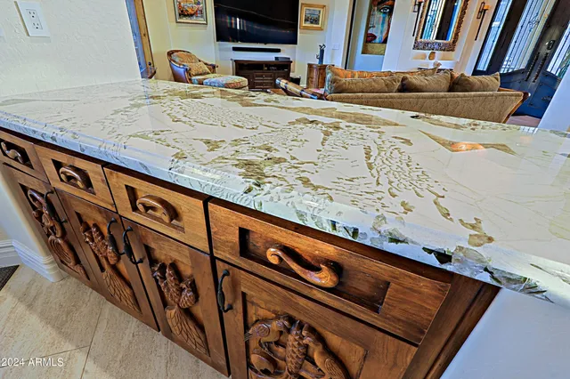 $9,000 | 34327 North 61st Place, Scottsdale, AZ 85266