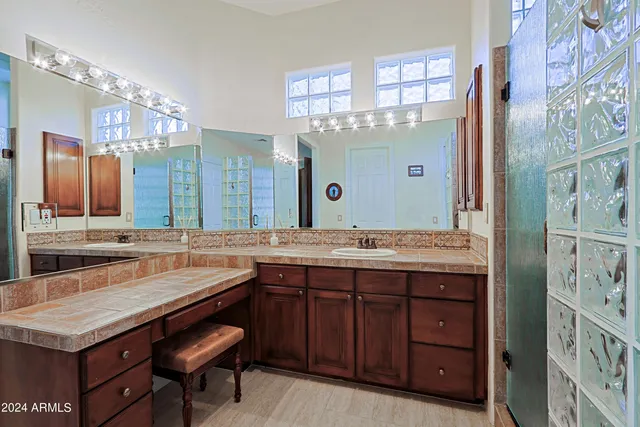 $9,000 | 34327 North 61st Place, Scottsdale, AZ 85266