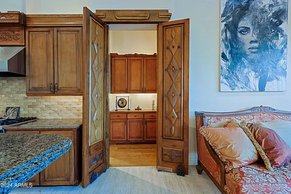 $9,000 | 34327 North 61st Place, Scottsdale, AZ 85266