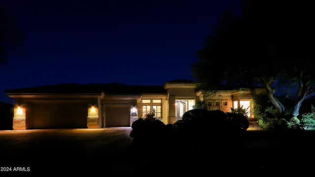 $9,000 | 34327 North 61st Place, Scottsdale, AZ 85266