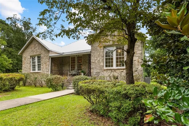 $615,000 | 1206 Wesley Street, Oxford, GA 30054