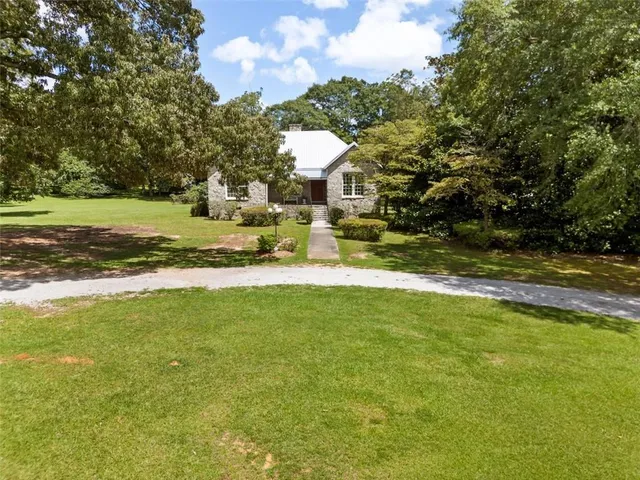 $615,000 | 1206 Wesley Street, Oxford, GA 30054