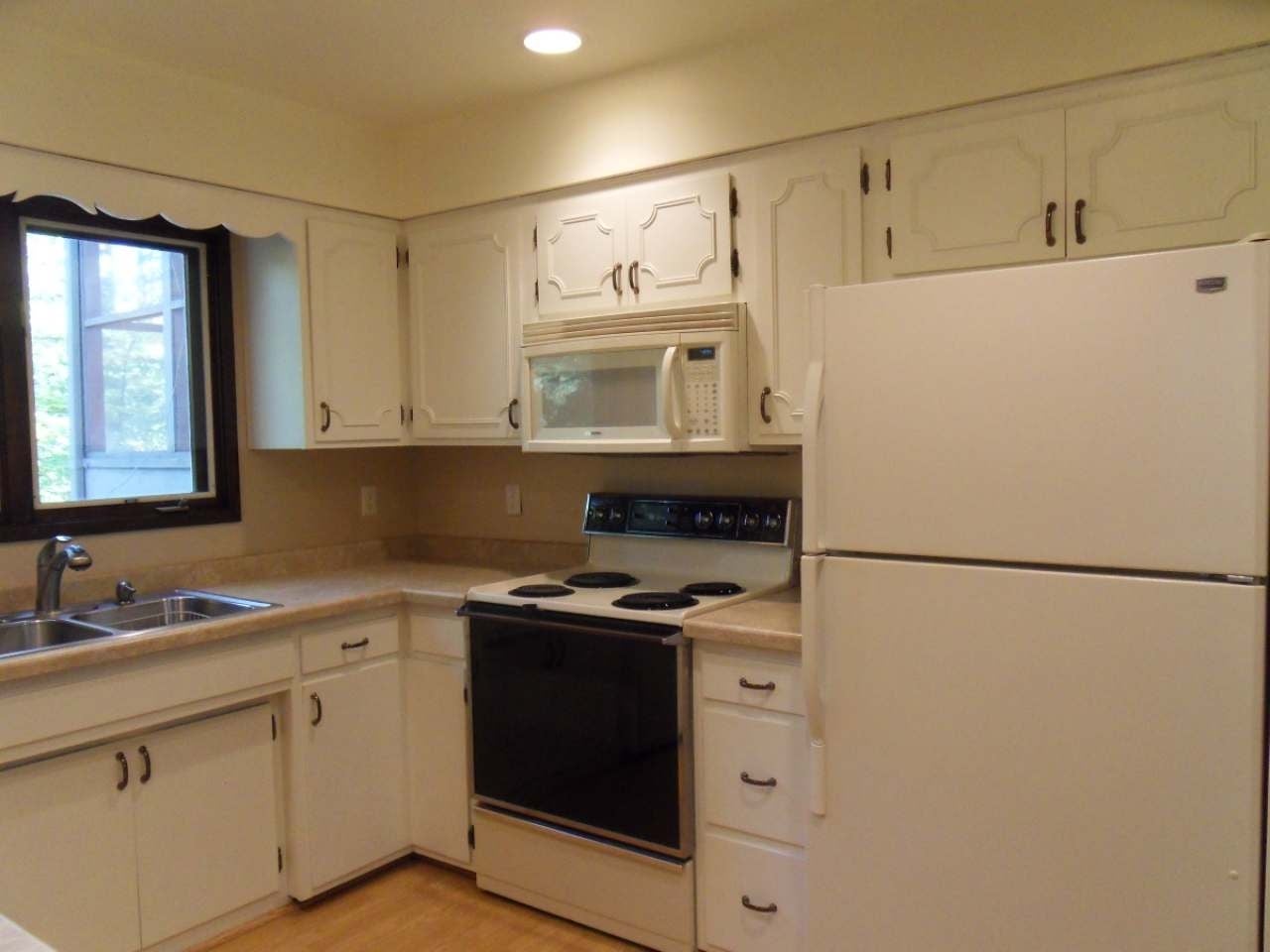 5423 Lake View Lane Rhinelander, WI 54501 - Photo 11 of 24 Gallery Image 11