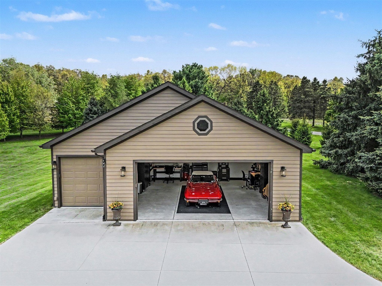8588 Webster Hills Road Dexter, MI 48130 - Photo 5 of 44