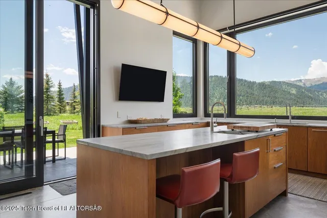 $9,700,000 | 13175 Riverbend Road, Jackson, WY 83001