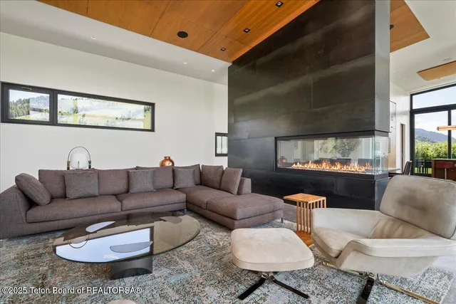 $9,700,000 | 13175 Riverbend Road, Jackson, WY 83001