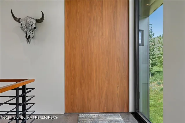 $9,700,000 | 13175 Riverbend Road, Jackson, WY 83001