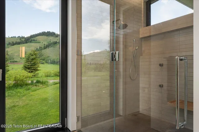 $9,700,000 | 13175 Riverbend Road, Jackson, WY 83001