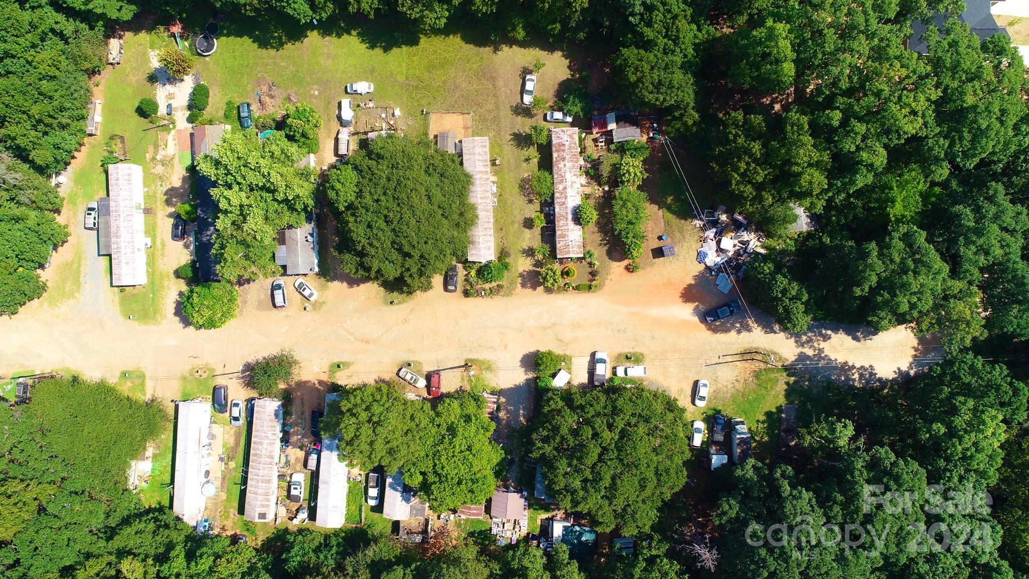 4301 Perkins Road Charlotte, NC 28269 - Photo 4 of 8