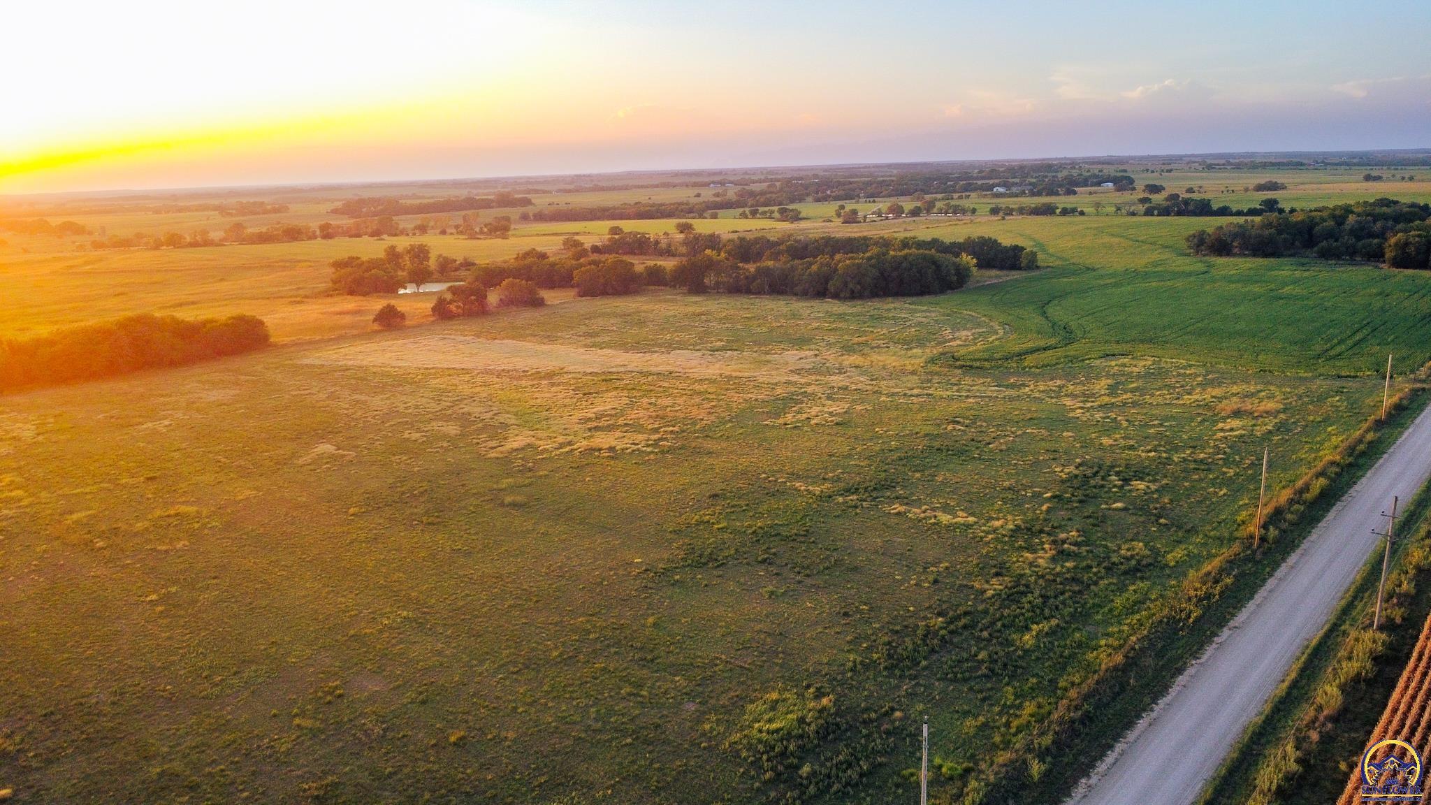 2633 Rd G Americus, KS 66835 - Photo 17 of 70 Gallery Image 17