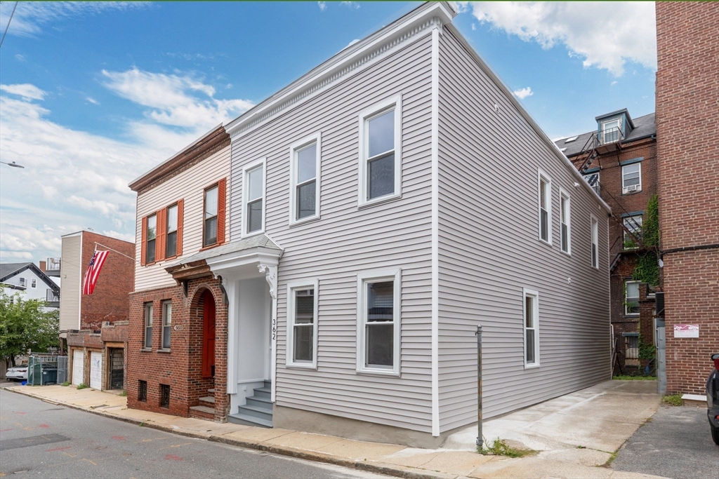 362 Silver Street Boston, MA 02127 - Photo 3 of 26