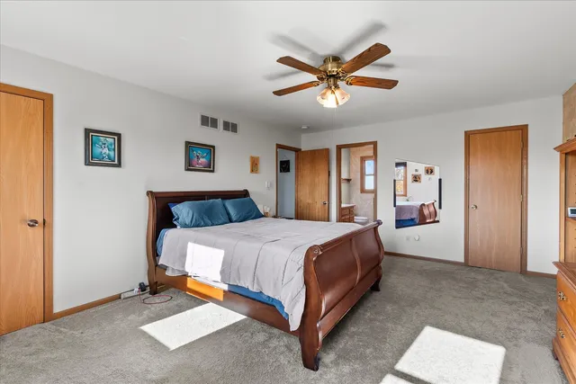 $349,900 | 7005 Manchester Drive, Plainfield, IL 60586